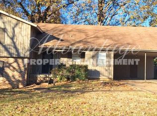 4105 Bishops Bridge Rd, Memphis, TN 38118