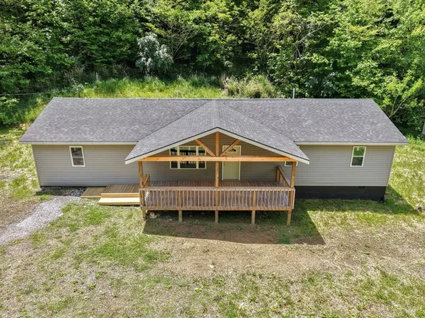 1209 Walker Branch Rd, Hazard, KY 41701