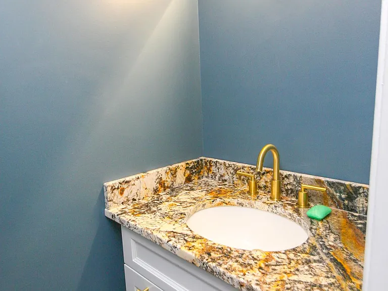1310 Abbeyhill Dr — Photo 26