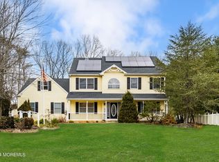 17 Sugarbush Ct, Jackson, NJ 08527