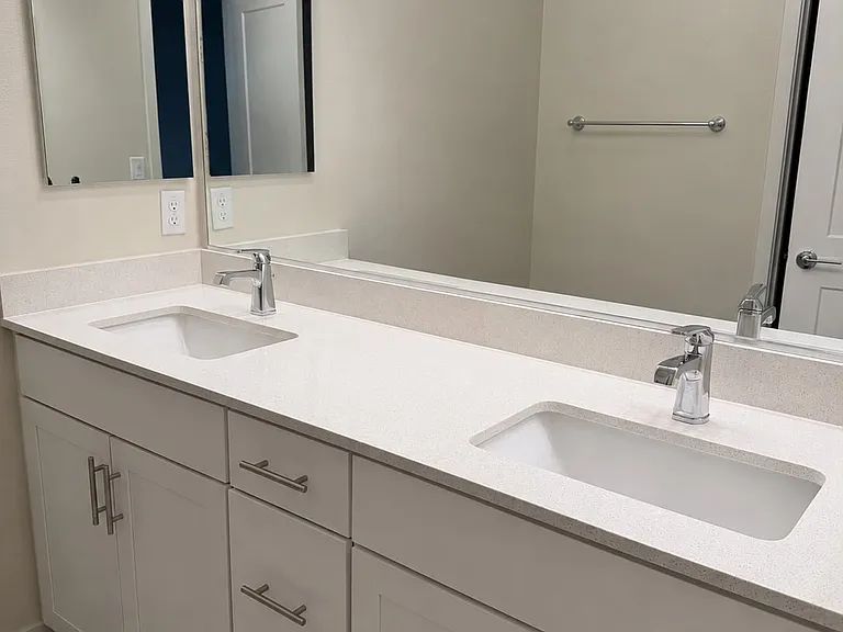 140 Farmhouse Dr #4 — Photo 21