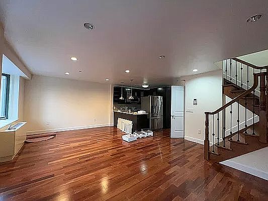 2nd image of 83-30 Kew Gardens Rd Penthouse A1