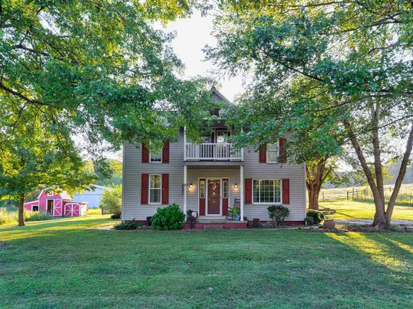 25611 Indian Lake Rd, Birdseye, IN 47513