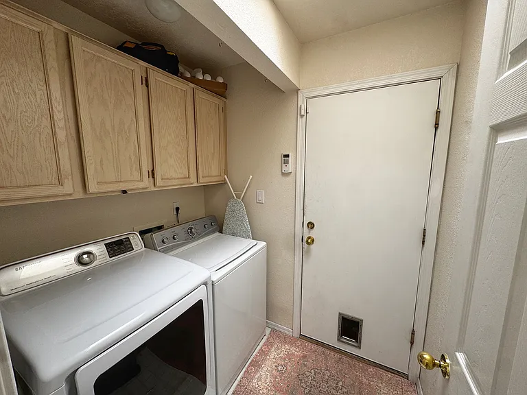 2135 Coyote Willow Ave NE — Photo 30