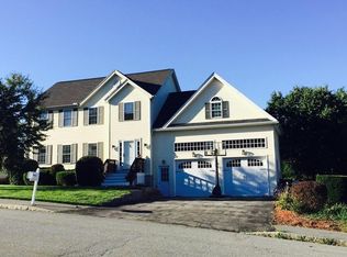 11 Oberlin Ave, Lowell, MA 01854