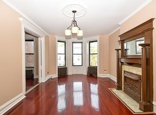 220 Macon St #2, Brooklyn, NY 11216