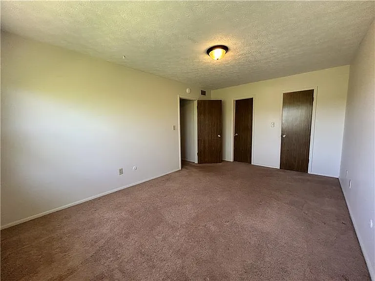 4309 Earl Dr #C-6 — Photo 8