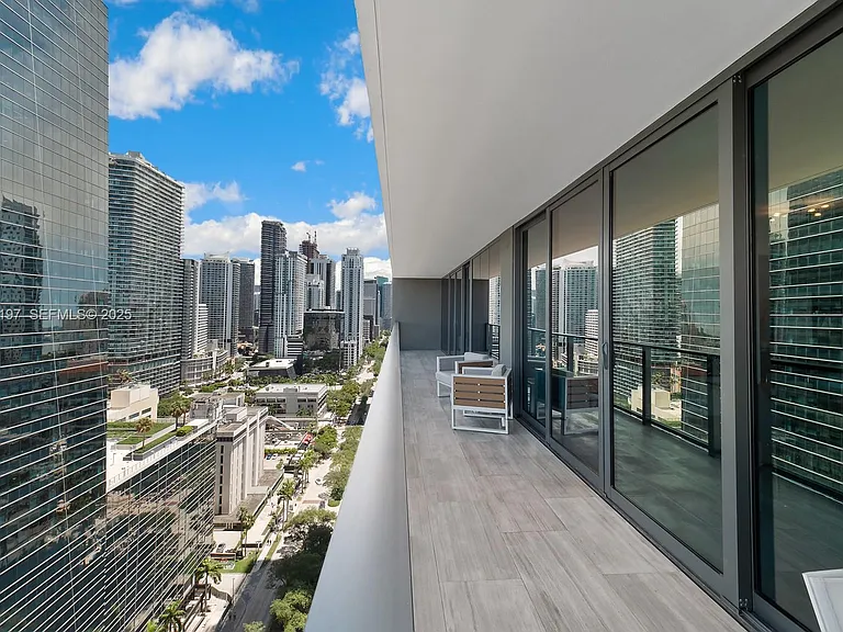 1451 Brickell Ave #2405 — Photo 13