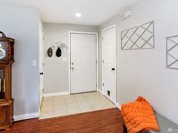 4th image of 2855 SE Lela Ln