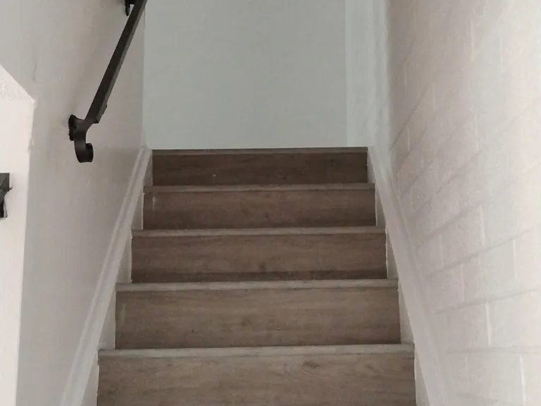 N 54th Ln — Photo 15