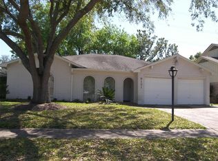 9131 Twin Hills Dr, Houston, TX 77031
