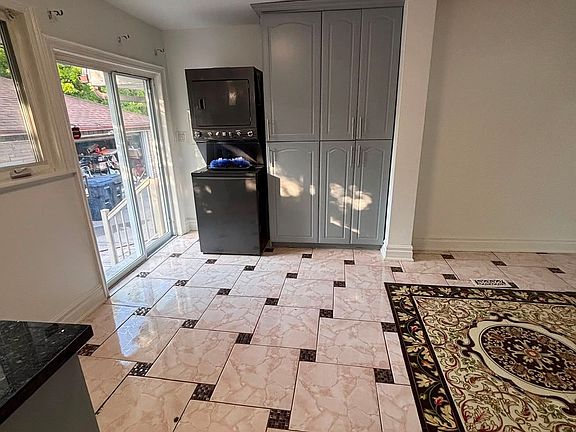 4th image of 14 Camperdown Ave