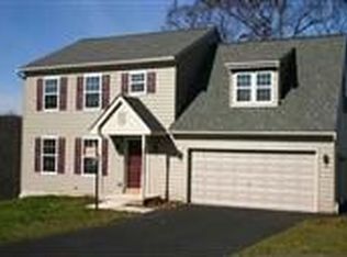 10 Crystal Ct, York Haven, PA 17370