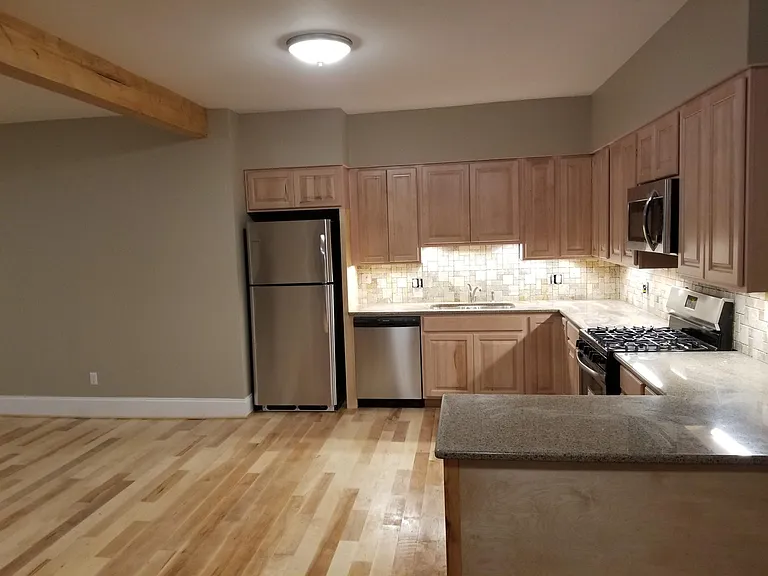 167 Chemung St — Photo 3