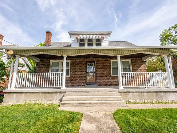 2nd image of 2693 Montana Ave