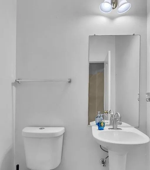 15404 Bambi Ct — Photo 2