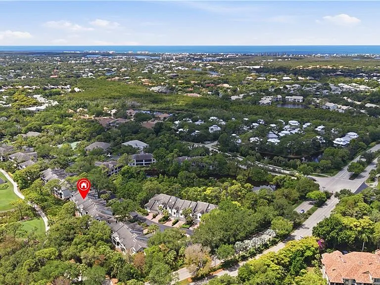27119 Oakwood Lake Dr — Photo 38