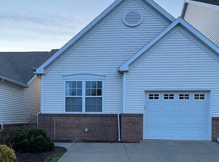 2820 Princeton Cir, Akron, OH 44312