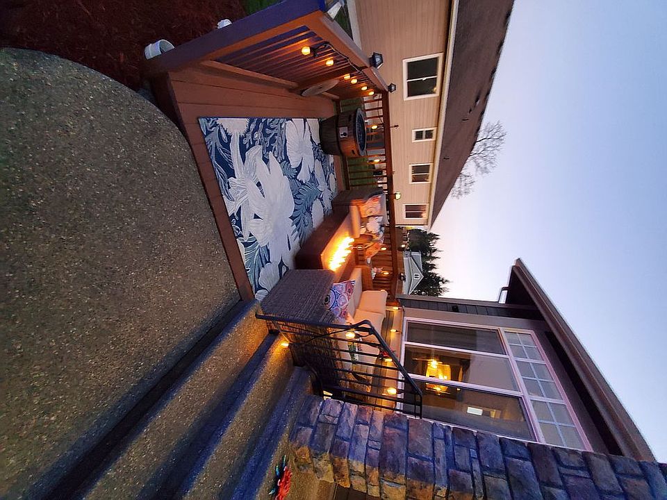 2nd image of 25202 103rd Ave E