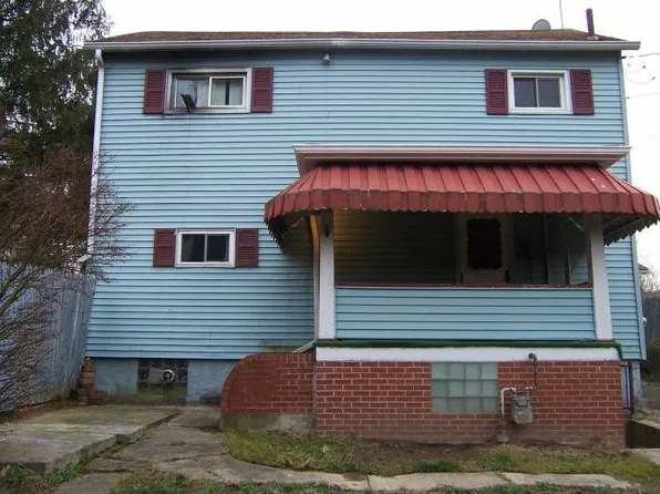 1112 Reservoir Ave, Monessen, PA 15062