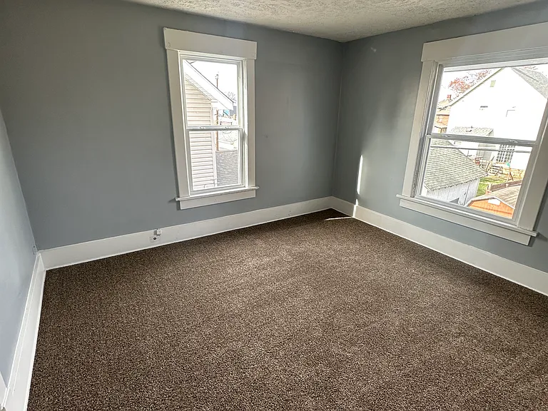 910 Velvet Pl NW — Photo 10