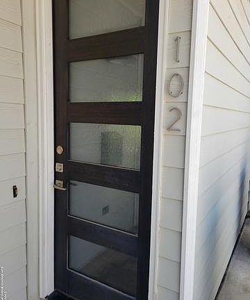 3rd image of 211 Claremont Ave #102