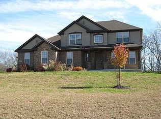 8930 Brandon Ln, Waynesville, OH 45068