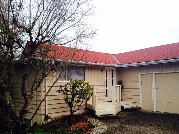 4th image of 2804 171st Ave SE