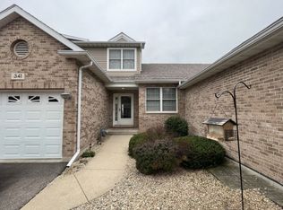 341 Manning Dr, Dekalb, IL 60115
