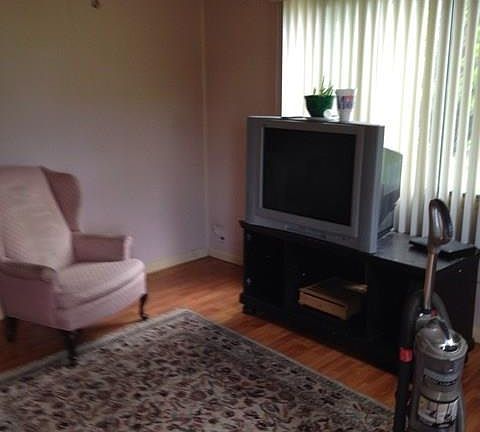 2nd image of 203 Nana Lou St
