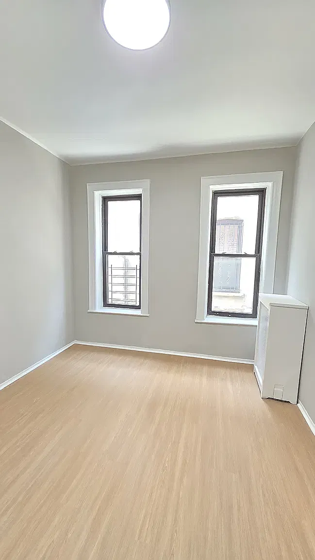 309 Rockaway Parkway — Photo 4