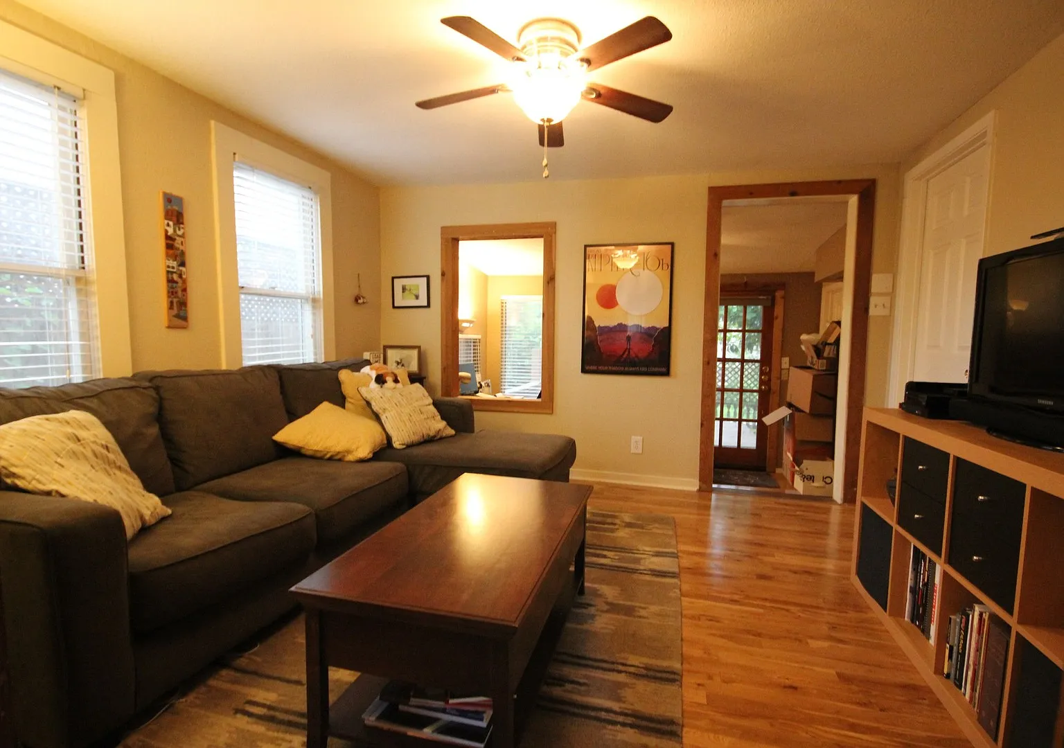 Large 2/1 House W/Office/Flex Area Off Each Bedrm W/Entrances To Deck, Patio — Photo 3