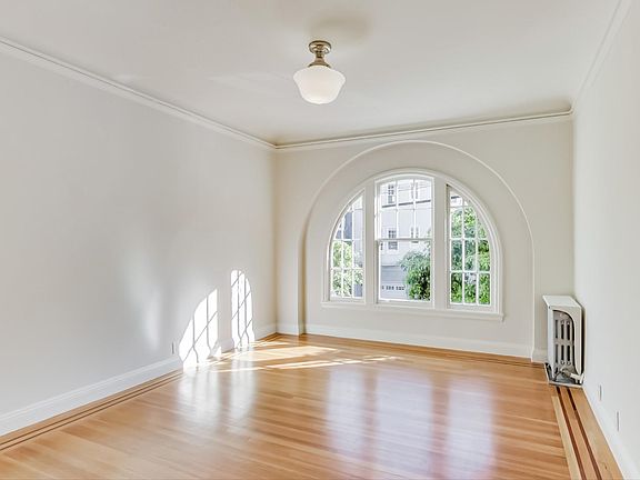 2nd image of 3101 Scott St APT 102