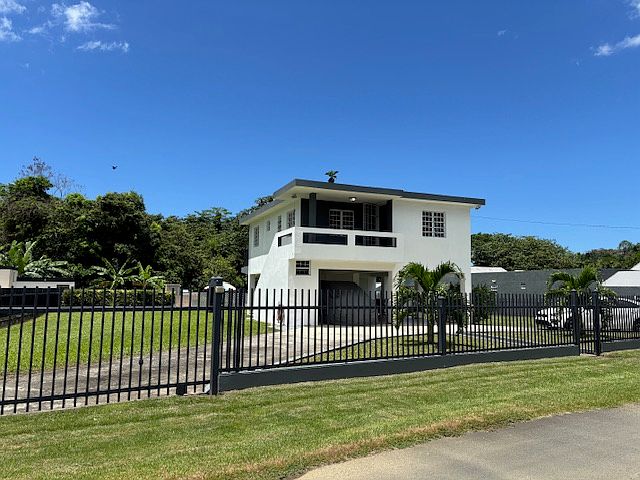 1st image of 8 Valle Sereno Cupey Flt