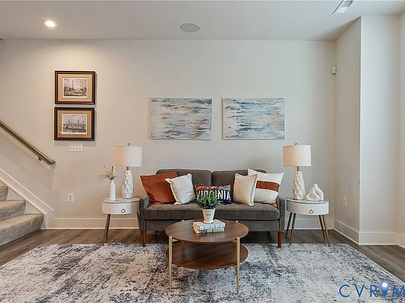 5th image of 2667 Saint Elias Dr #A