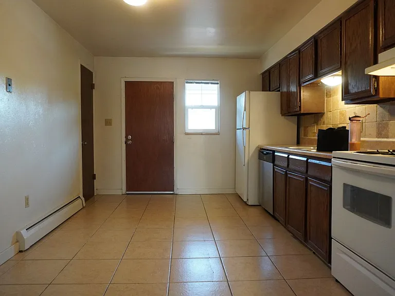 1409 Utah St #D — Photo 19