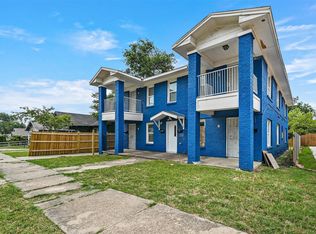 1016 E Arlington Ave, Fort Worth, TX 76104