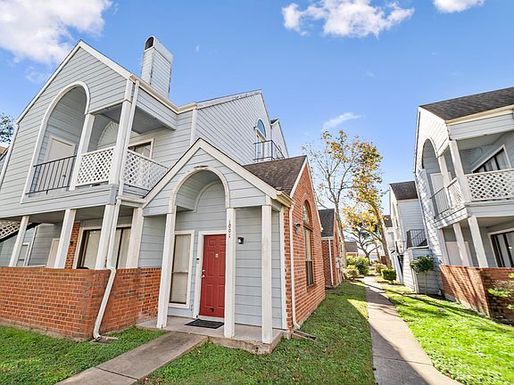 3rd image of 14550 Fonmeadow Dr APT 1000