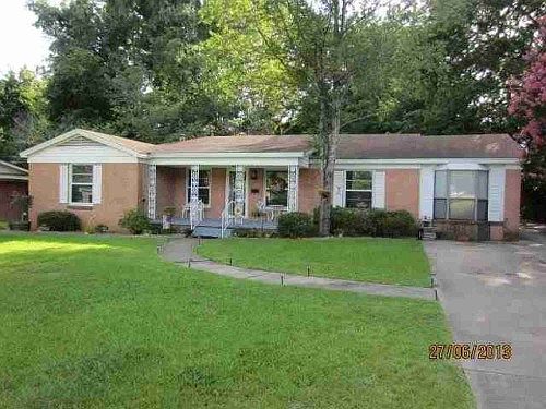 1st image of 1903 Gail Dr
