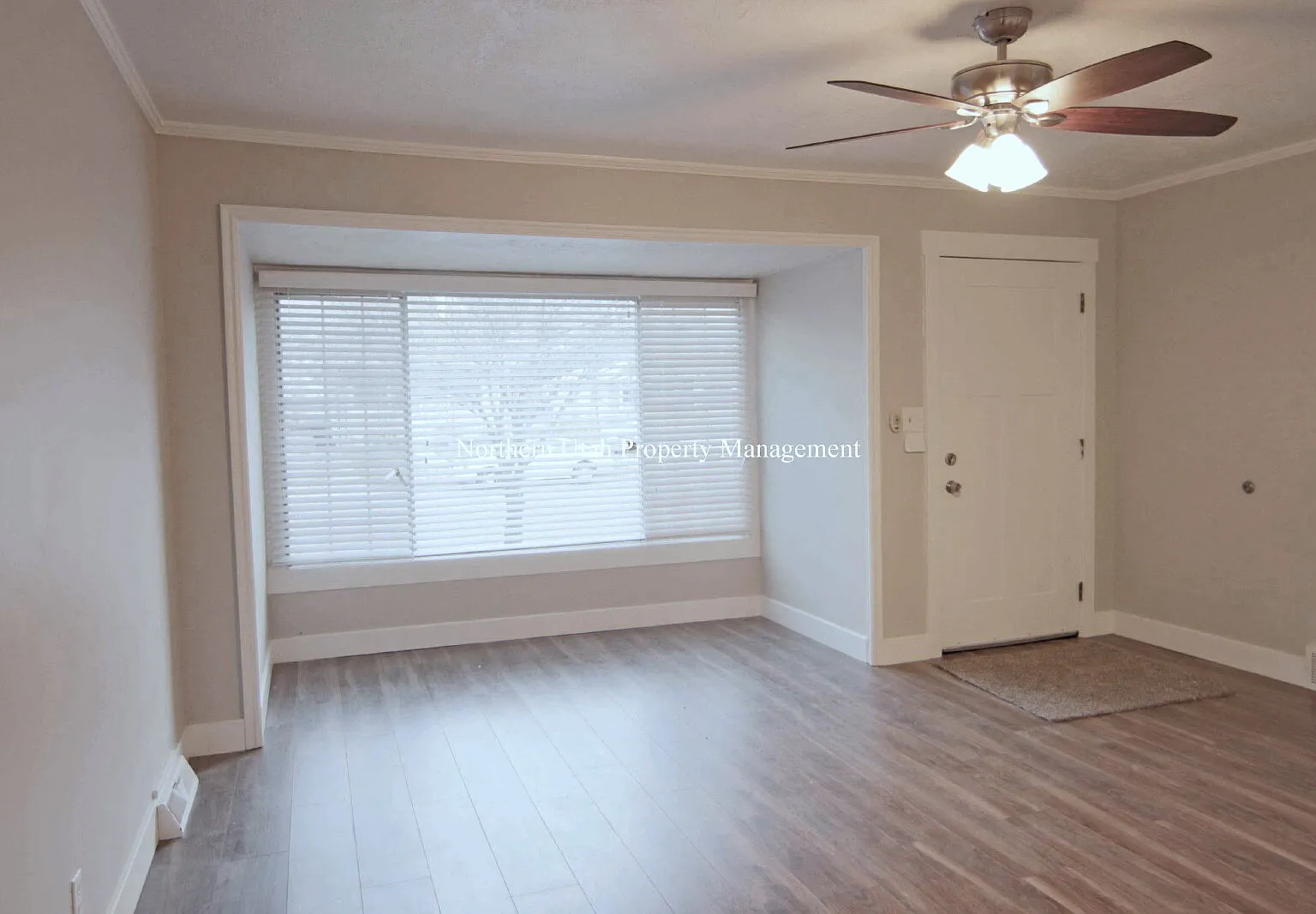 2 bed, 1.0 bath, 765 sqft, $1,100 — Photo 3