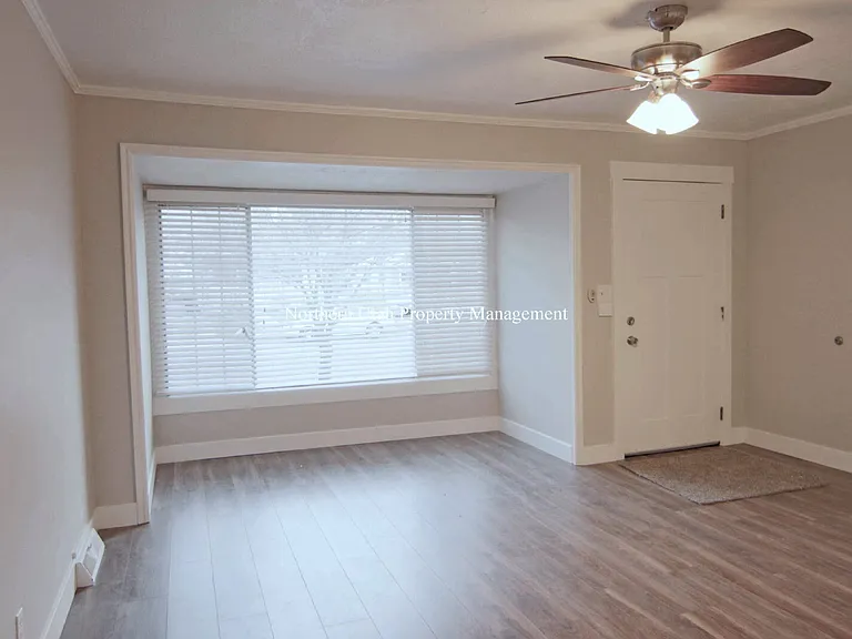 3525 Jefferson Ave #UP — Photo 3