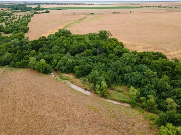 1700 W 90th St S, Argonia, KS 67004