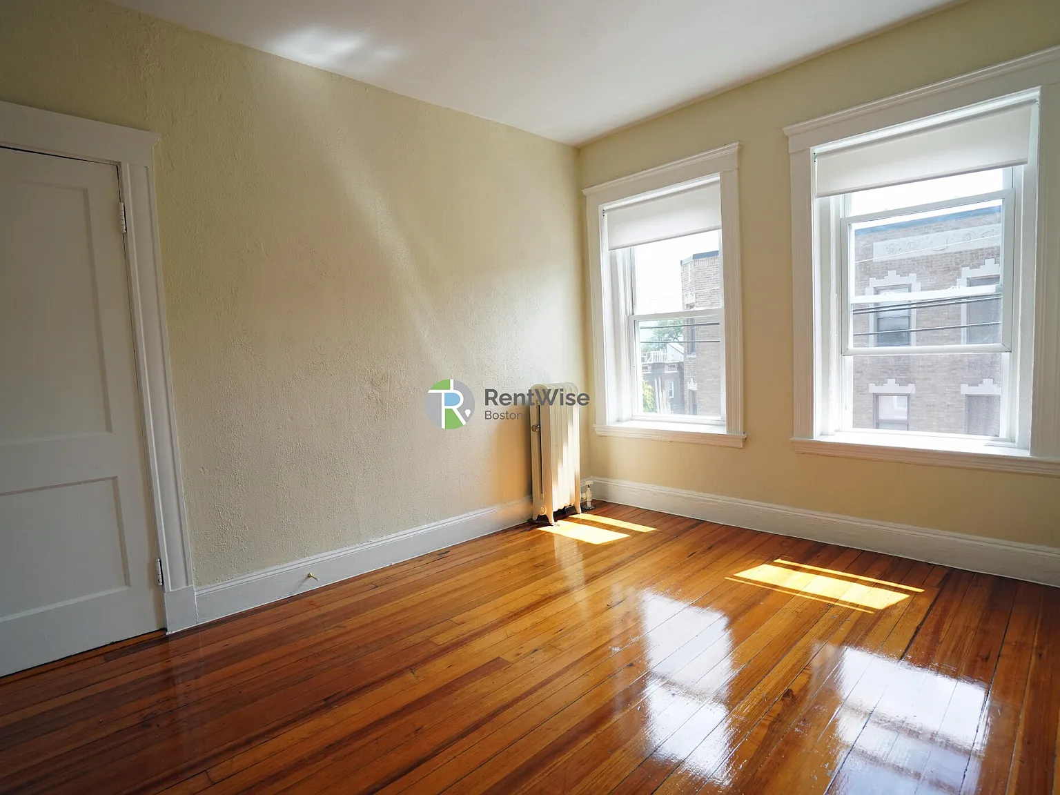 1 bed, $2,275 — Photo 4