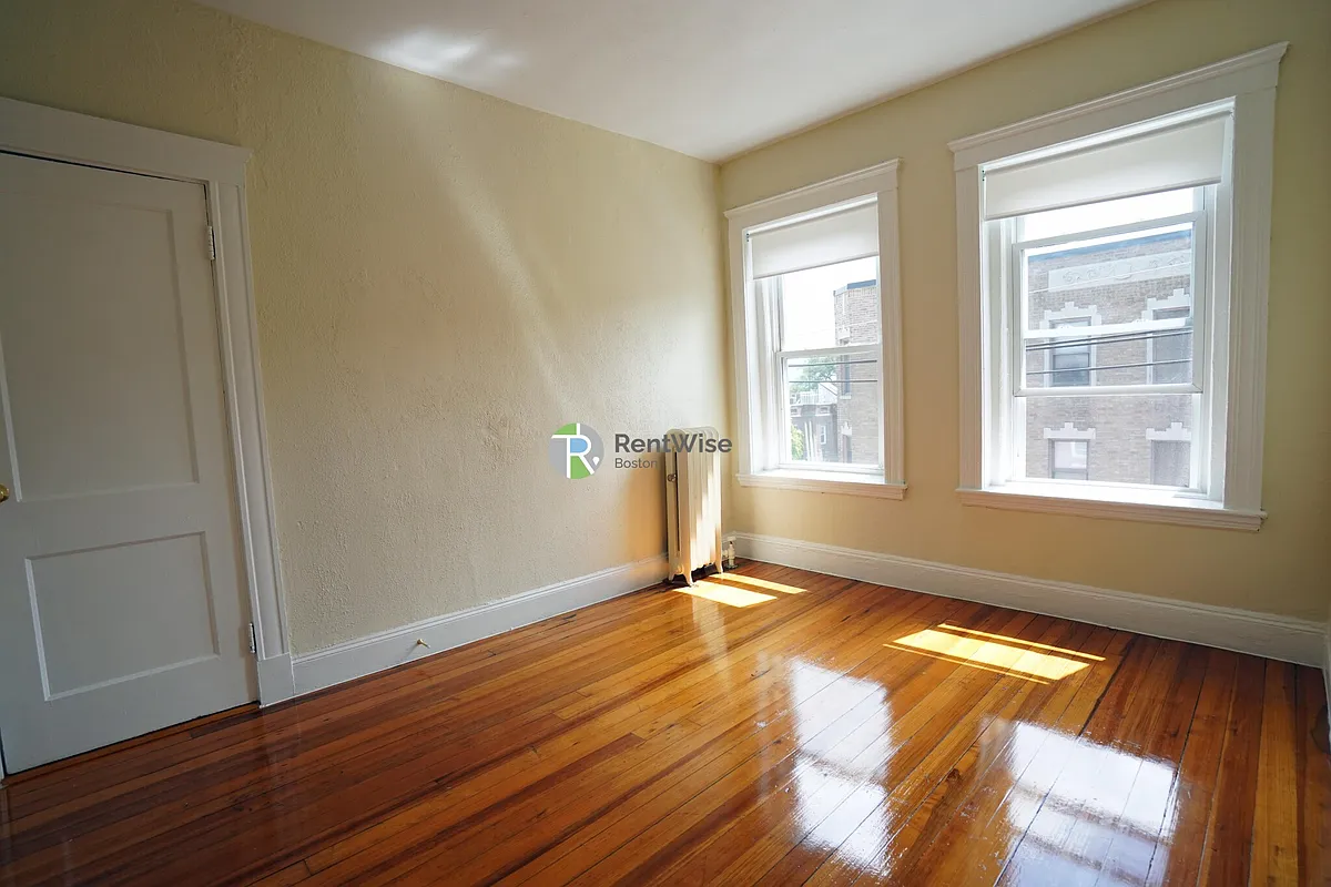 Building Photo - 234 Kelton St #20