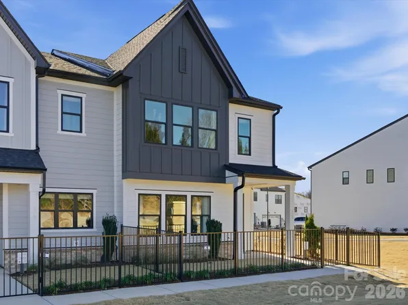 509 Nash St, Fort Mill, SC 29715