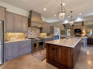 500 S Lariat Cir, Dripping Springs, TX 78620