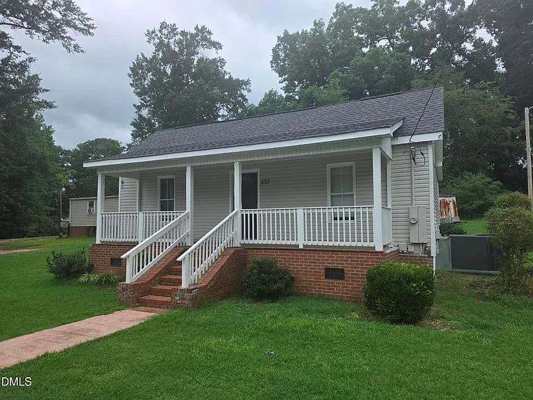 533 E Nelson Ave — Photo 4