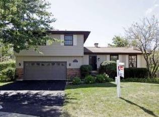 525 Dawes Ave, Glen Ellyn, IL 60137