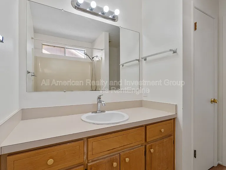 510 Woodland Park Cir — Photo 13