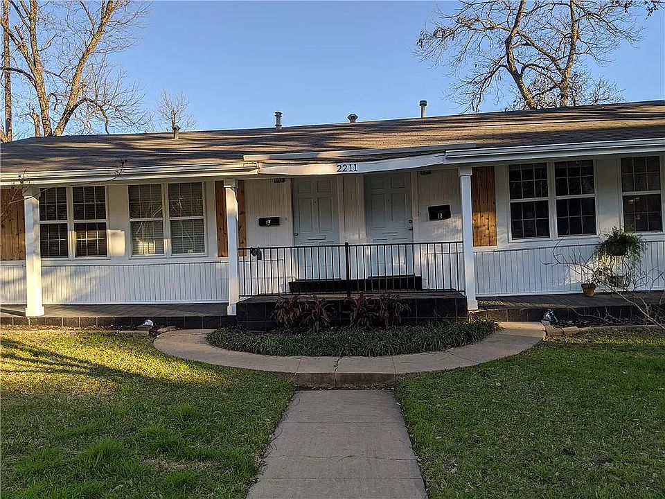 1st image of 2211 Stamford Ln #A